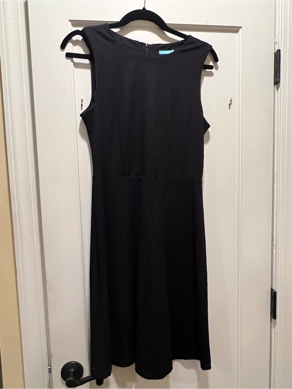 J. McLaughlin Black Textured Sleeveless Dress